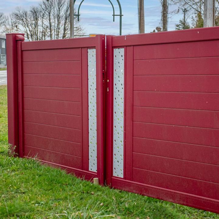 Nous réalisons des travaux de menuiserie sur mesure et de qualité