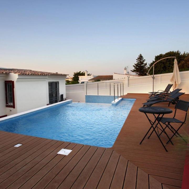 Nous aménageons des terrasses pour vos loisirs